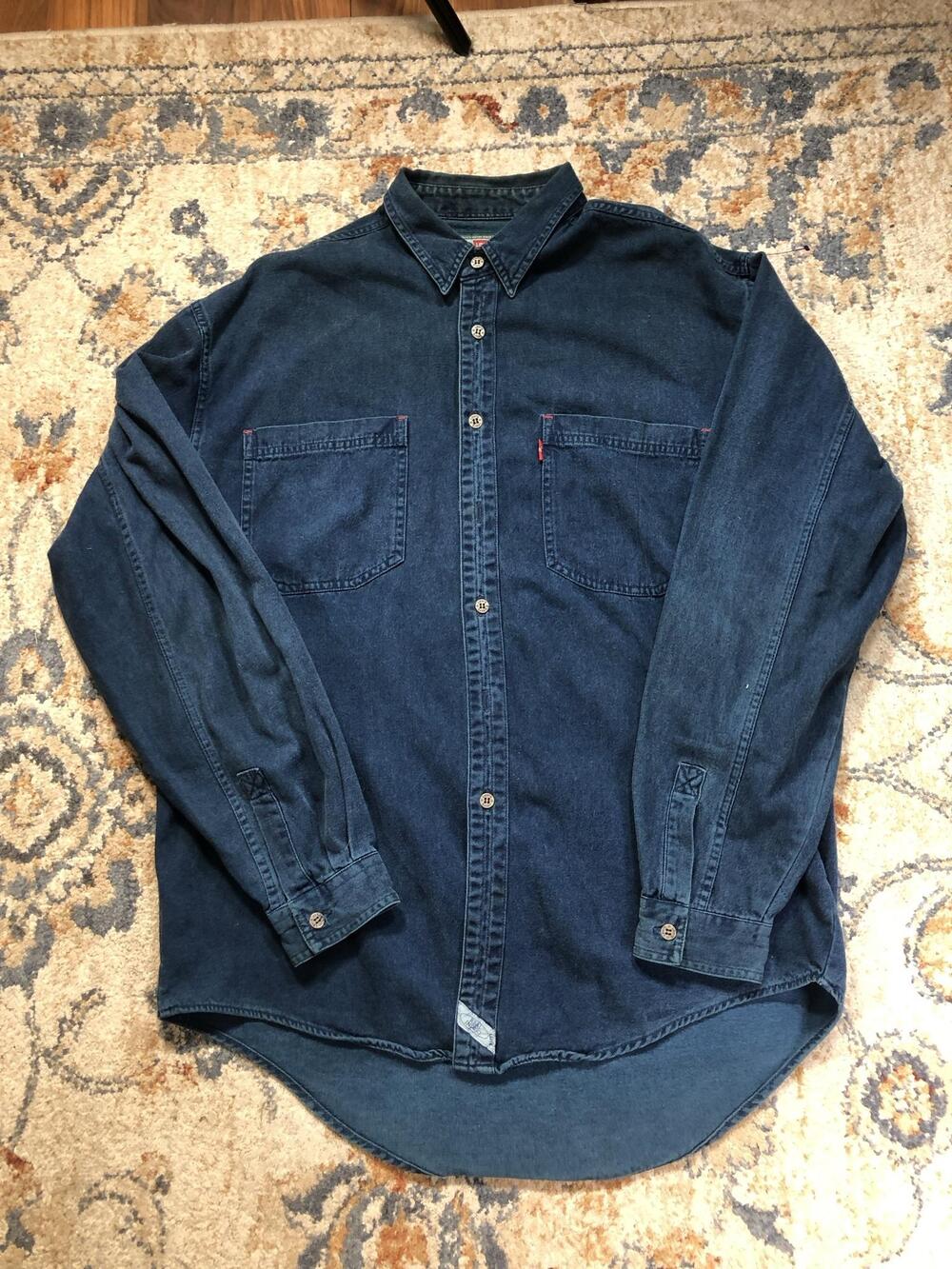 Levi's Shirt Mens L Blue Denim Long Sleeve Button Up Pockets Casual Workwear